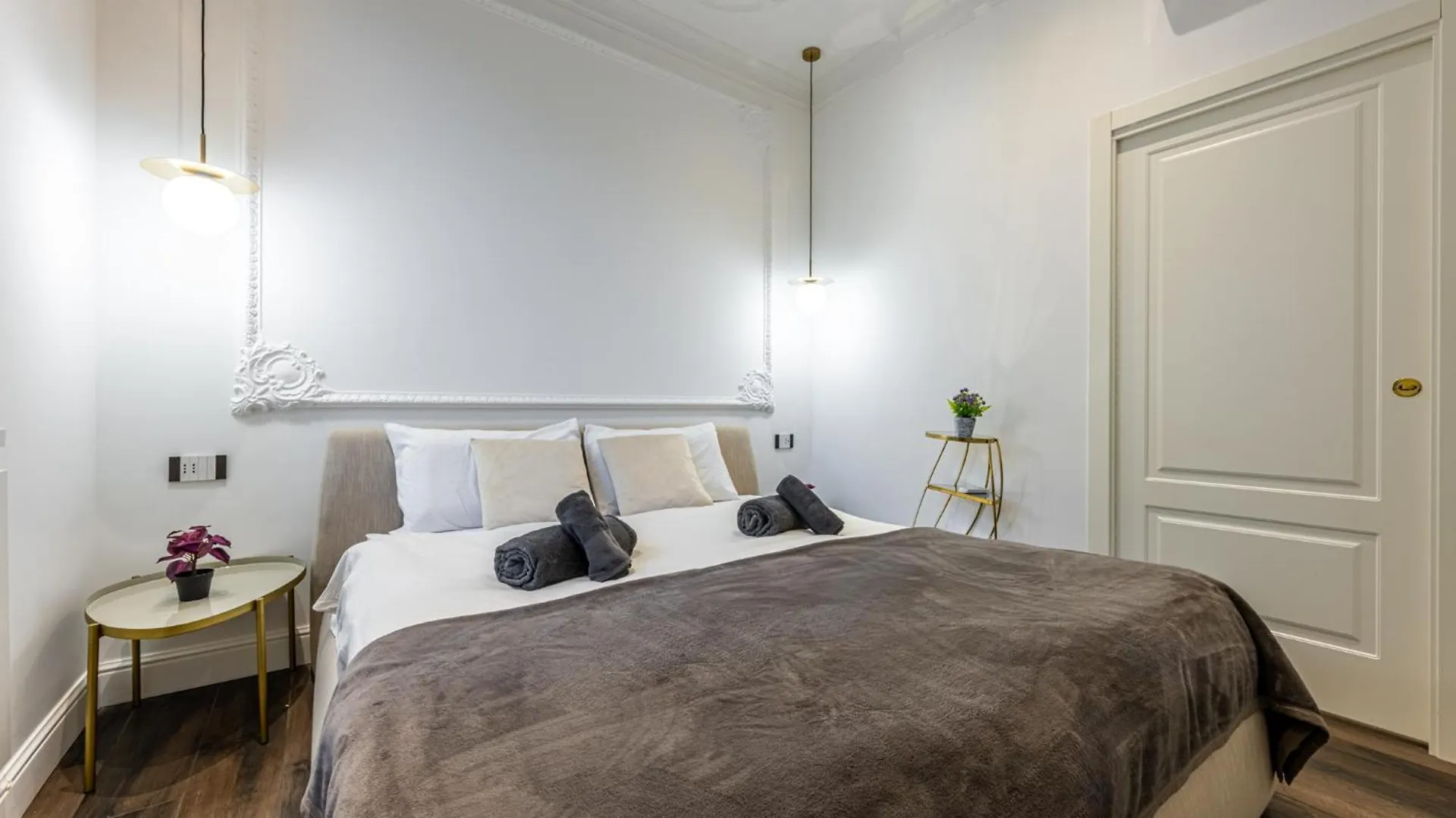 Apartment Central Station, Luxury & Modern With All Comfort! Milan