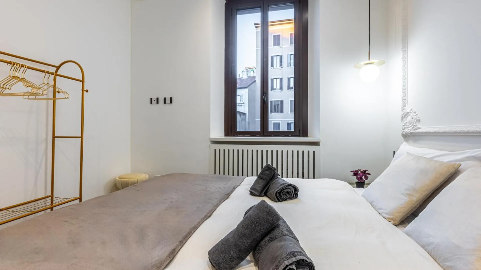 Central Station, Luxury & Modern With All Comfort! Milán Apartmán